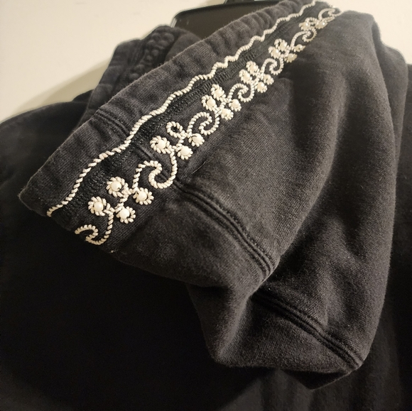 TWISTED HEART Women's Zip Up Sweater with Beaded Design on Back and Hood - Picture 5 of 5